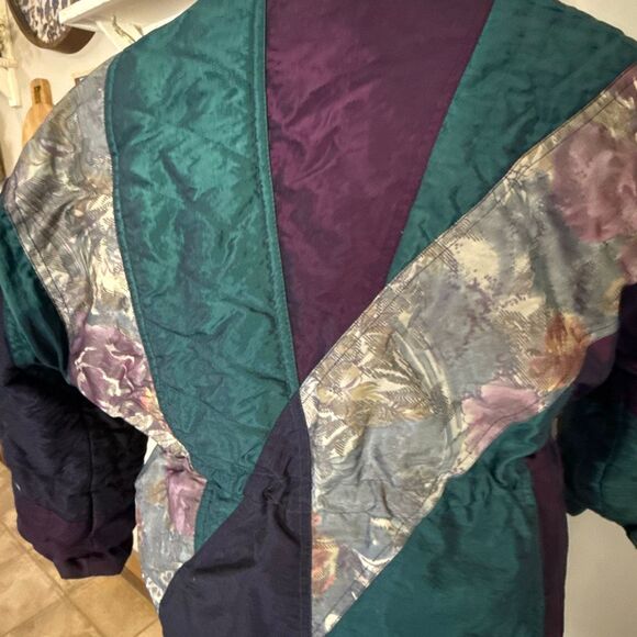 Vintage innovations by Izzy 1990s women’s puffer coat size small iridescent flor - Picture 7 of 11